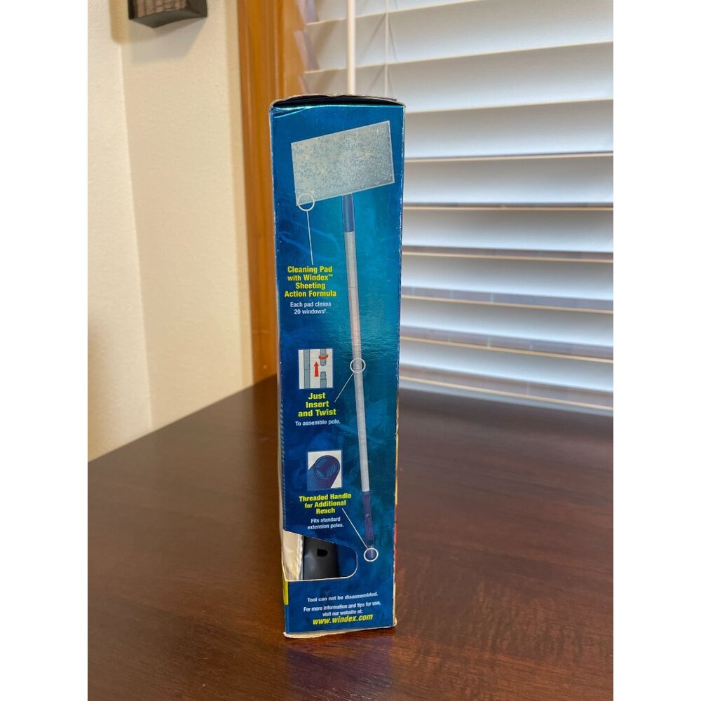 Windex Outdoor All In One Glass Cleaning tool - Picture 3 of 5